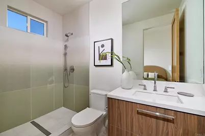 3905 Haines, San Diego, CA 92109 - Photo 9