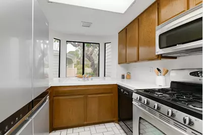 1065 Brewley Lane, Vista, CA 92081 - Photo 13