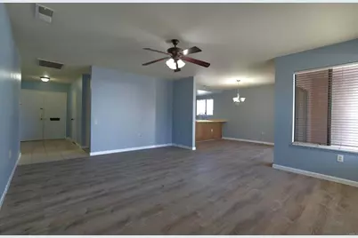 28030 Pebble Beach Dr, Sun City, CA 92586 - Photo 5