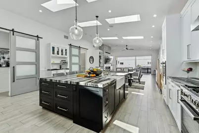 4230 Orchard Avenue, San Diego, CA 92107 - Photo 11