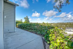 1896 E Pointe Ave, Carlsbad, CA 92008 - Photo 37