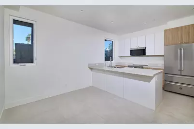 3903 Haines, San Diego, CA 92109 - Photo 7