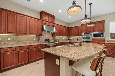 2829 Carrillo Way, Carlsbad, CA 92009 - Photo 9