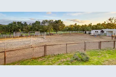 2092 Tudor Lane, Fallbrook, CA 92028 - Photo 25