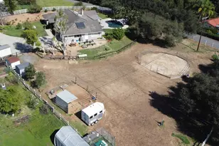 2092 Tudor Ln, Fallbrook, CA 92028 - Photo 5