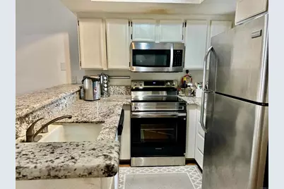 9260 Towne Centre, San Diego, CA 92121 - Photo 5