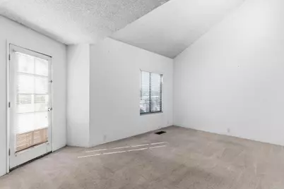 8427 Via Mallorca #115, La Jolla, CA 92037 - Photo 17