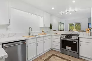 6901 Quail Pl, Carlsbad, CA 92009 - Photo 21