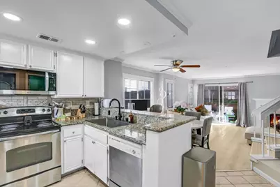 2102 Kings View Circle, Spring Valley, CA 91977 - Photo 7