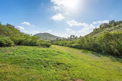 20545 Aguilera Lane, Escondido, CA 92029 - Photo 13