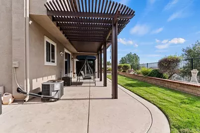 35965 Darcy Pl, Murrieta, CA 92562 - Photo 19