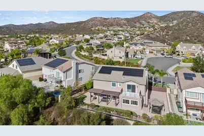 35965 Darcy Pl, Murrieta, CA 92562 - Photo 9