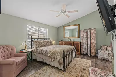 2280 E Valley Parkway #4, Escondido, CA 92027 - Photo 17