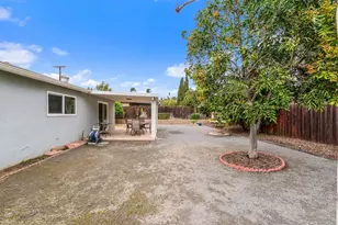 1250 N Ivy St, Escondido, CA 92026 - Photo 23