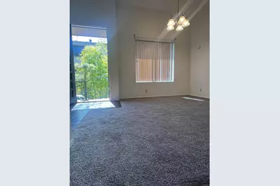 3230 Caminito Eastbluff Unit #70, San Diego, CA 92037 - Photo 5