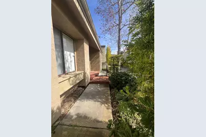 3230 Caminito Eastbluff Unit #70, San Diego, CA 92037 - Photo 3