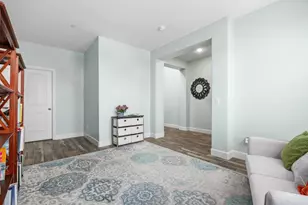 219 Flores Ln, Vista, CA 92083 - Photo 9