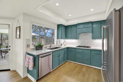 1251 Hatcreeck Court, Vista, CA 92081 - Photo 9