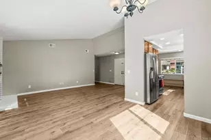 2049 Camino Dr, Escondido, CA 92026 - Photo 9