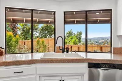 2918 Los Campos Drive, Fallbrook, CA 92028 - Photo 15