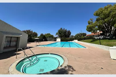 2925 Via Libertad, Carlsbad, CA 92010 - Photo 31