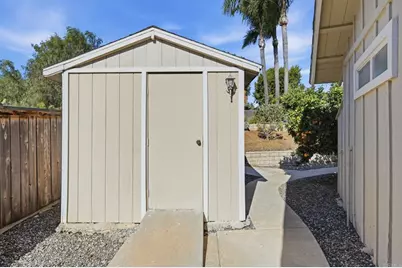 929 Pepper Tree Lane, Fallbrook, CA 92028 - Photo 41