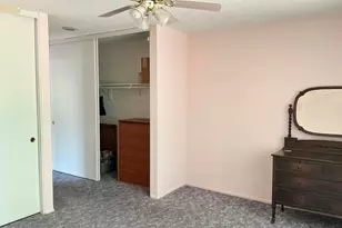 956 Woodcreek Rd, Fallbrook, CA 92028 - Photo 17