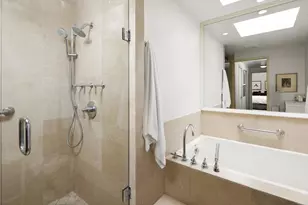 7961 Caminito Del Cid, La Jolla, CA 92037 - Photo 13