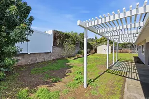 1957 Clover Way, Escondido, CA 92026 - Photo 15