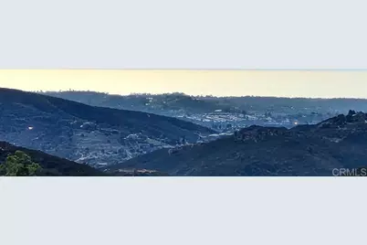  W Meadow Glen Way, Escondido, CA 92026 - Photo 9