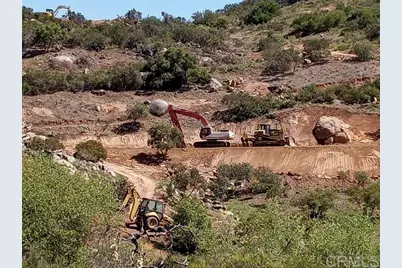 27623 Cougar Pass Road, Escondido, CA 92026 - Photo 11