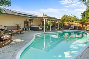 128 Frontier Dr, Oceanside, CA 92054 - Photo 19