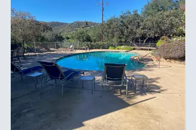 25915 Jesmond Dene Rd, Escondido, CA 92026 - Photo 5