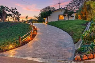 323 Glencrest Dr, Solana Beach, CA 92075 - Photo 7