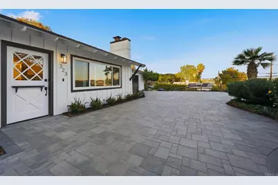 323 Glencrest Drive, Solana Beach, CA 92075 - Photo 61