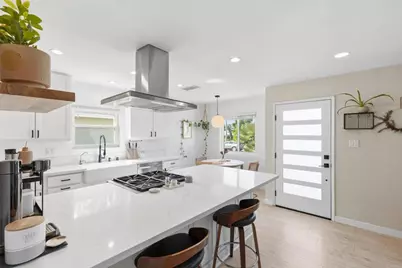 271 Coneflower Street, Encinitas, CA 92024 - Photo 1