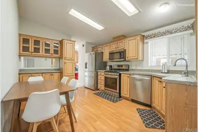 13941 Wisteria Ave, Poway, CA 92064 - Photo 5
