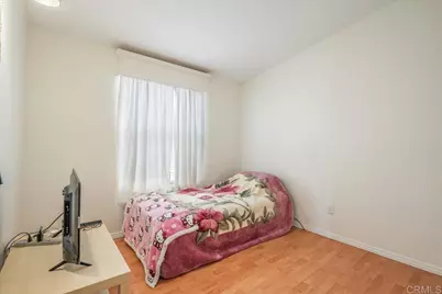 13941 Wisteria Ave, Poway, CA 92064 - Photo 17