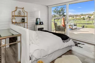 2544 Navarra, Carlsbad, CA 92009 - Photo 17