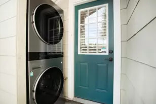 1295 Essex St, San Diego, CA 92103 - Photo 17