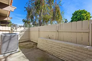12389 Santiago Rd, San Diego, CA 92128 - Photo 15