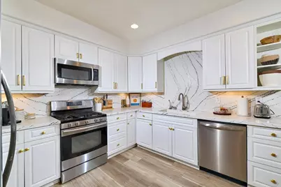 2851 Cebu Place, Carlsbad, CA 92009 - Photo 5