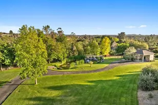 3192 Los Alisos Dr, Fallbrook, CA 92028 - Photo 47