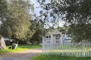 19147 Las Encinas Dr, Ramona, CA 92065 - Photo 17