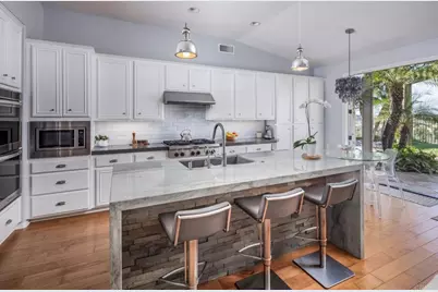 3428 Camino Corte, Carlsbad, CA 92009 - Photo 17