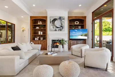 5560 Meadows Del Mar, San Diego, CA 92130 - Photo 11
