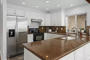 1825 Hummock Ln, Encinitas, CA 92024 - Photo 13