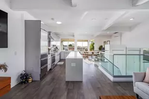 2331 Caringa Way, Carlsbad, CA 92009 - Photo 9