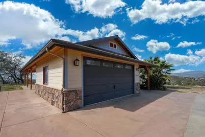 24710 Sutherland Drive, Ramona, CA 92065 - Photo 9