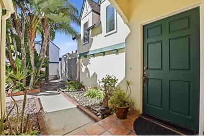 2775 Southampton Road, Carlsbad, CA 92010 - Photo 3